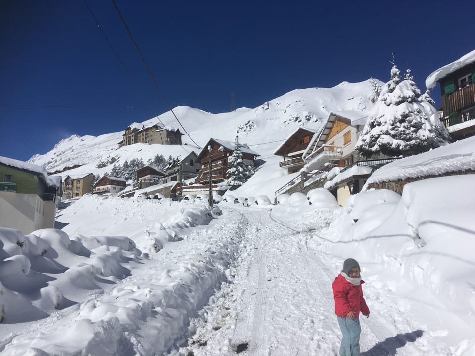 Snow and ski sports