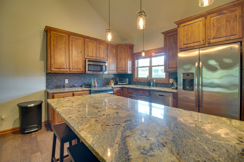 Kitchen | Dishwasher | Coffee Maker