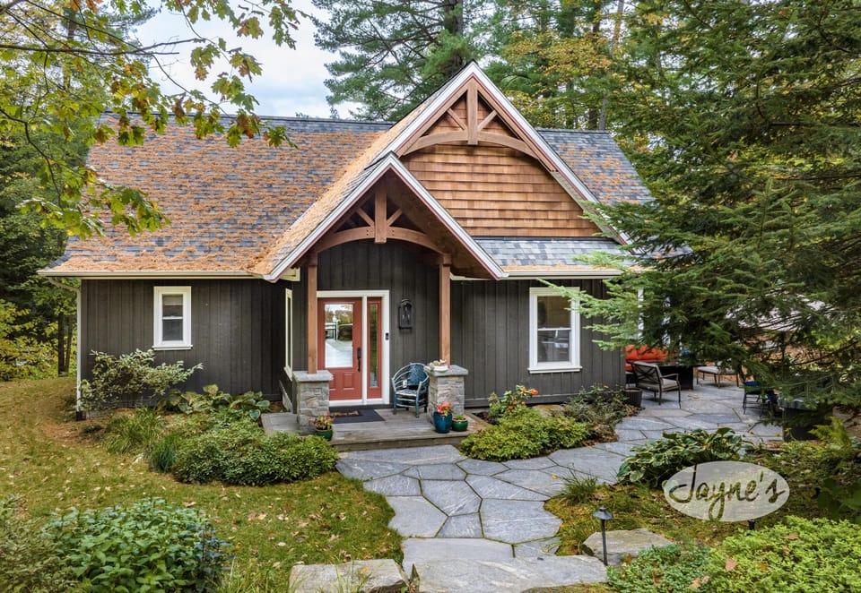 Gladhome - Entrance Side
