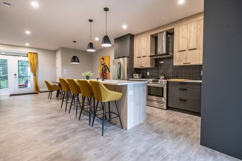 Kitchen area (2)