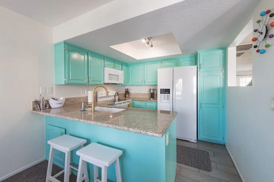 Kitchen with all-new appliances and mid-century Palm Springs decor