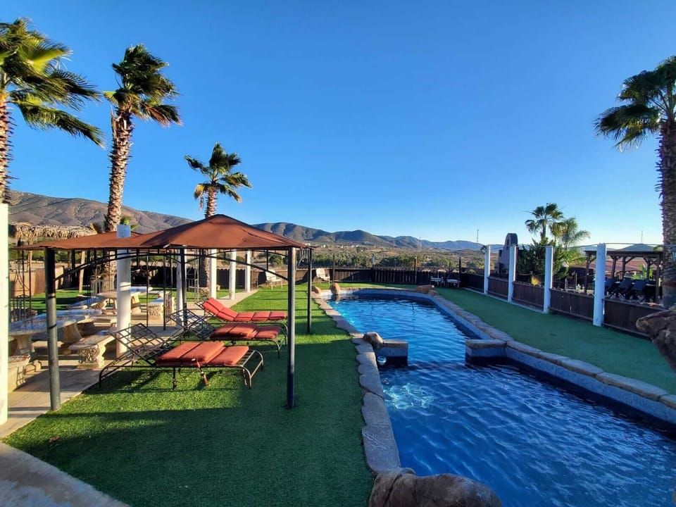 includes access to pool and jaccuzzi