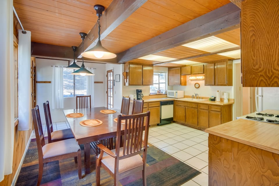 Dining Area & Kitchen | Coffee Maker