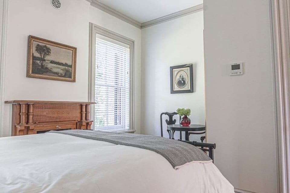 Bedroom. Interior and views may vary based on location and availability.