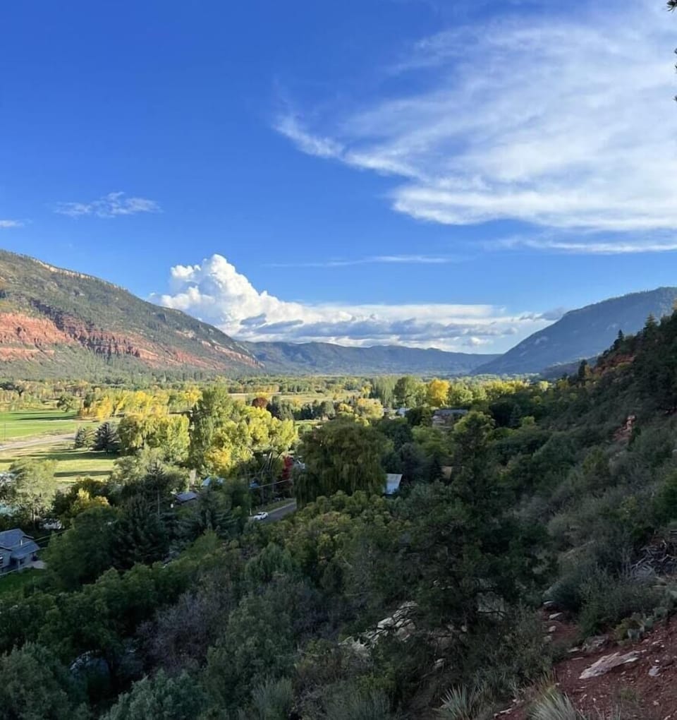 Views from the top of the property (only a 200 yard hike)