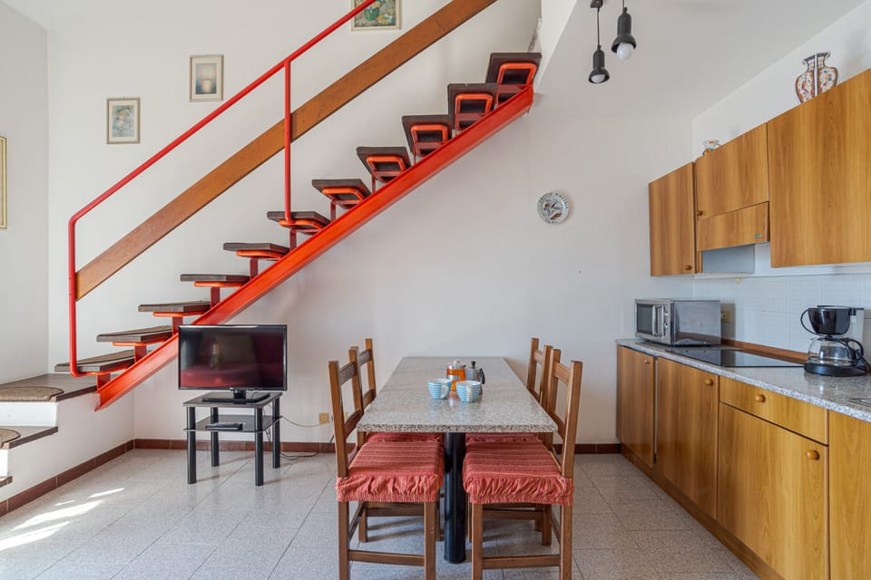Kitchen and dining area
