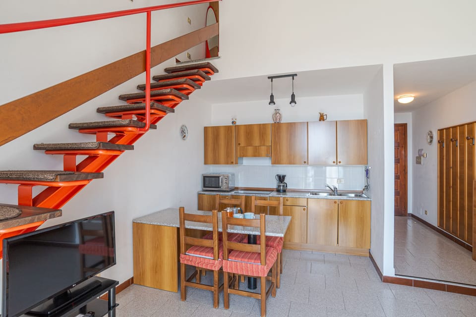 Kitchen and dining area