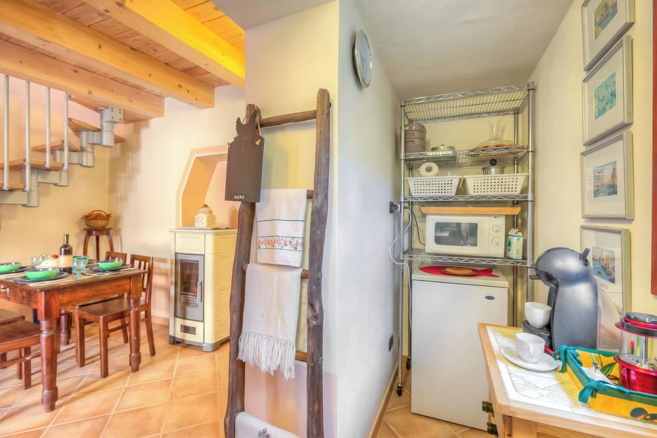Kitchen and dining area