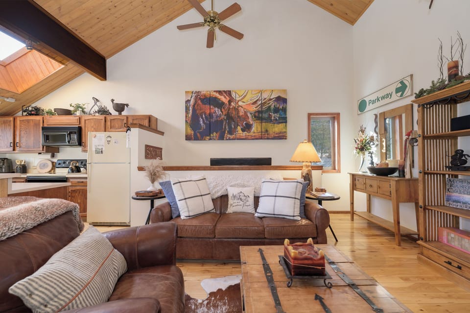 SWP Kings Crossing 13 living room