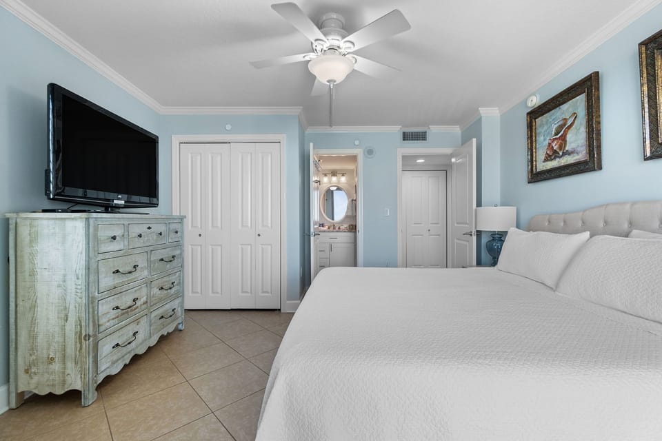 2nd Guest Bedroom with King