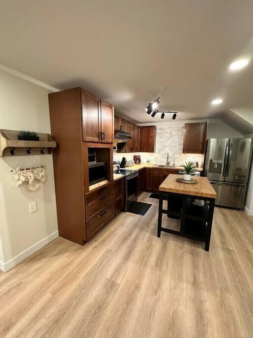 Kitchen (2)