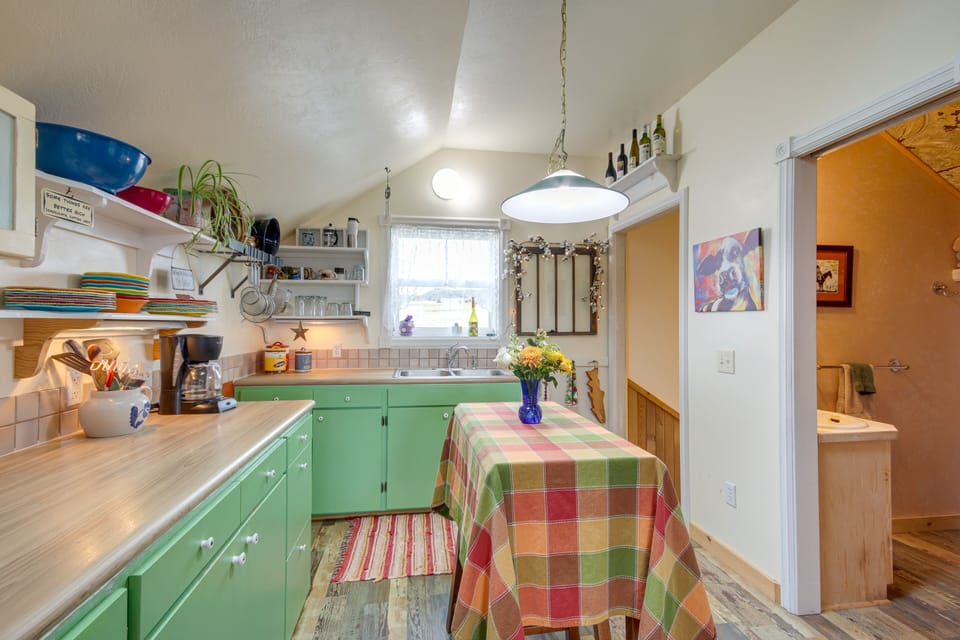 Kitchen | 2nd Floor