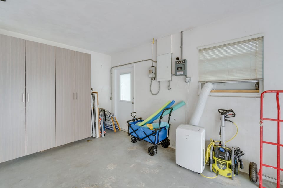 Garage | Parking (2 Vehicles) | Beach Chairs & Wagon