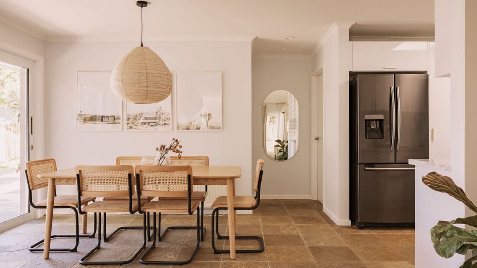 Dining space with seating for 6