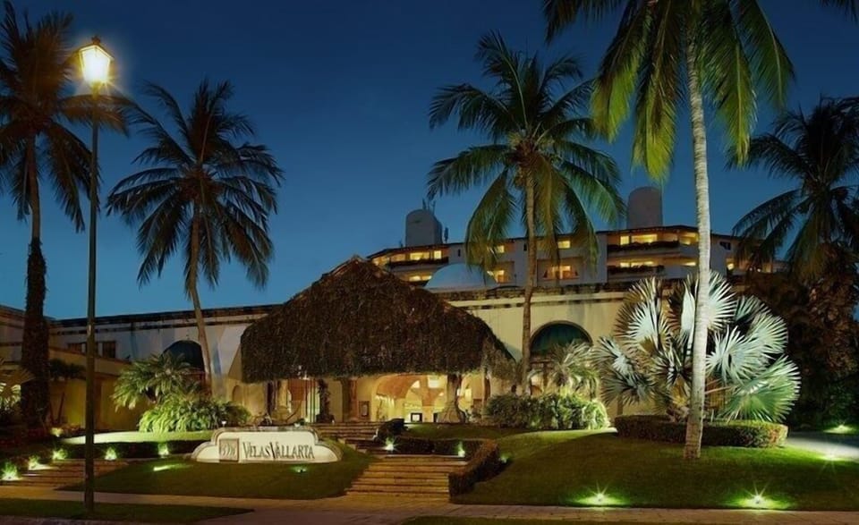 House, Hacienda, Hotel, Resort, Grass