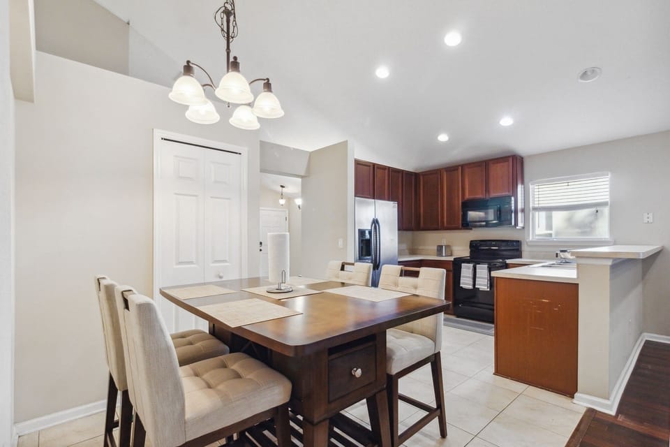 Dining Room, Dining Table, Furniture, Indoors, Table