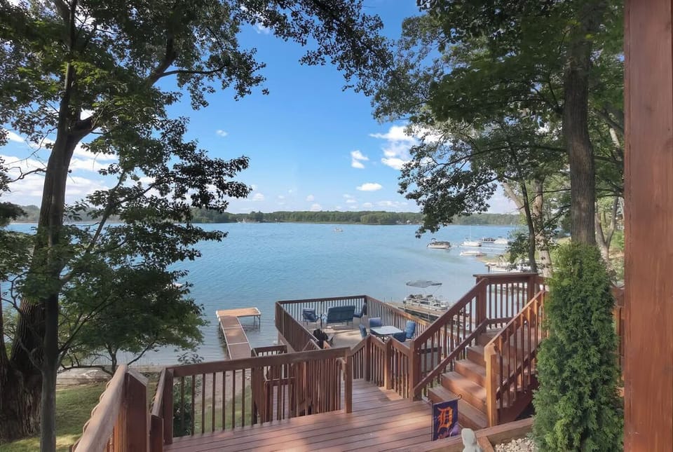 Massive deck on lakeside