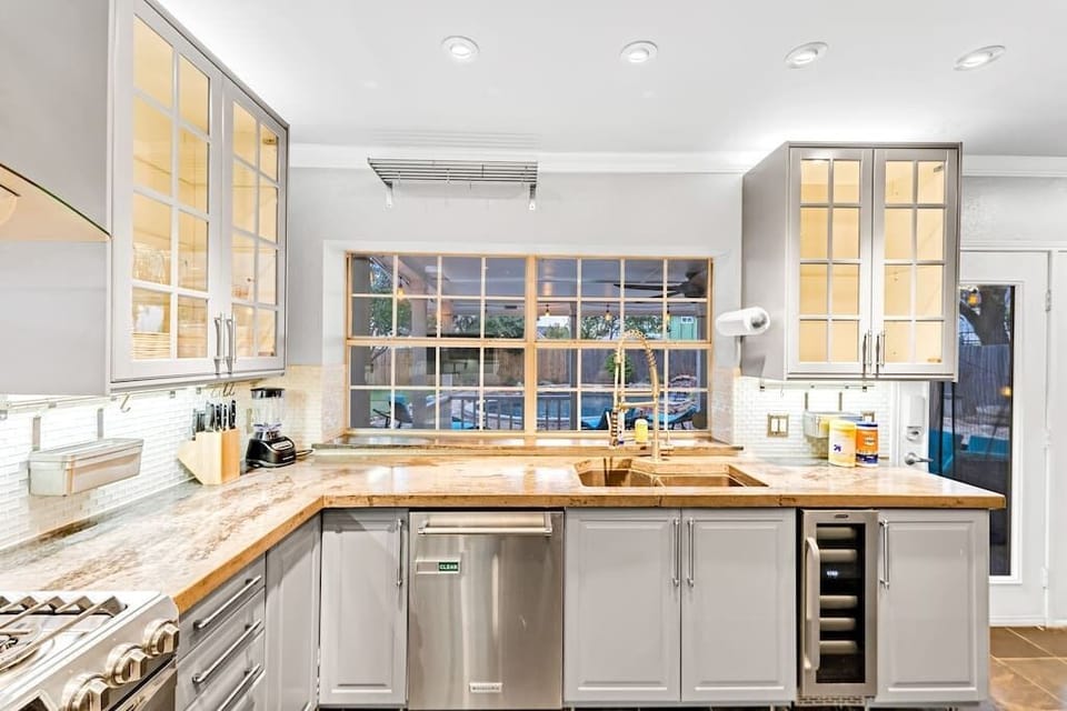 9217e300 d655 4b77 bf4b 77757adf50e9