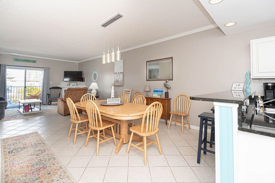 Dining - Area
