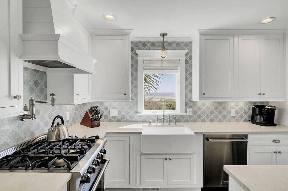 Kitchen at 1 Beach Club .