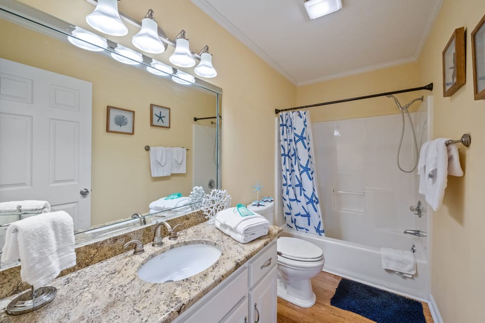 2nd Bathroom