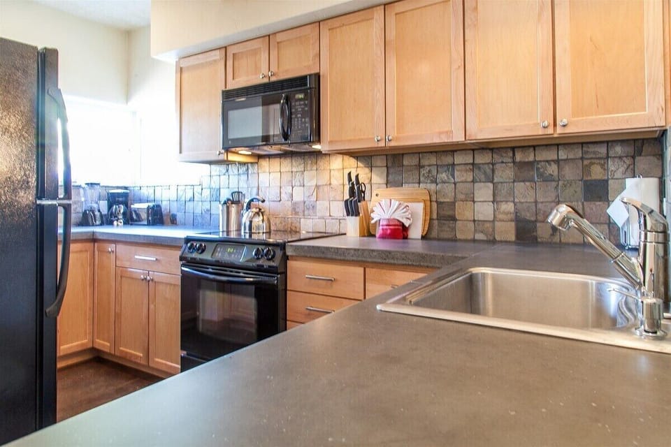 Gourmet Kitchen