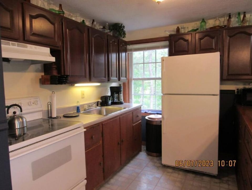 A full kitchen at the carriage house