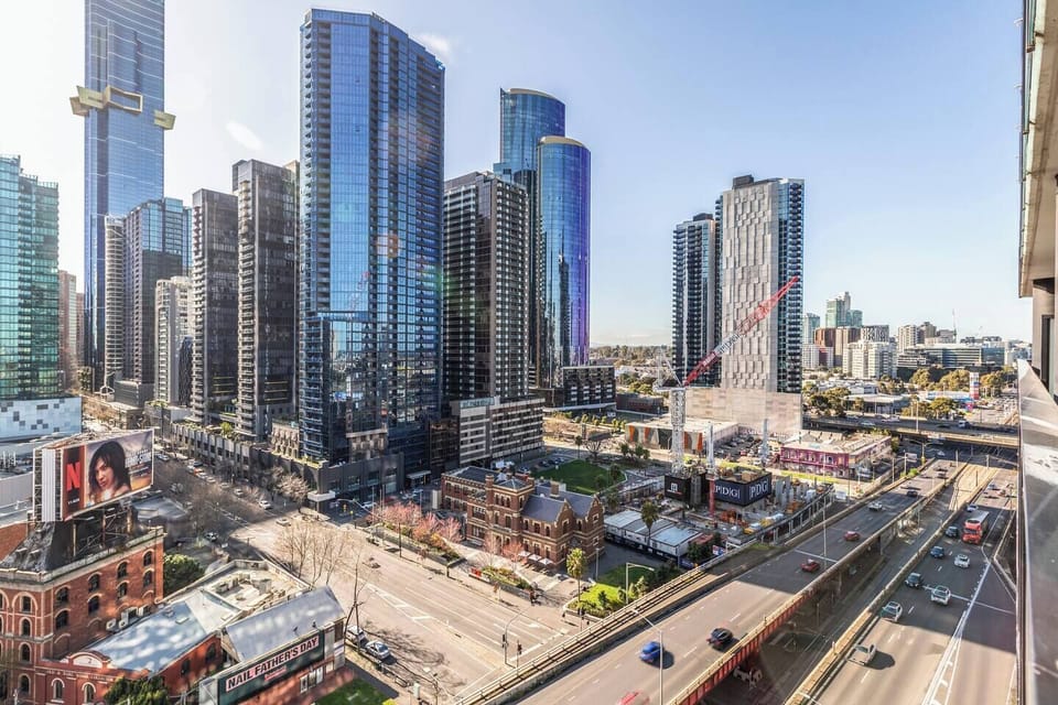 Indulge in incredible views of Melbourne's dynamic skyline, a cityscape that truly comes alive both day and night.
