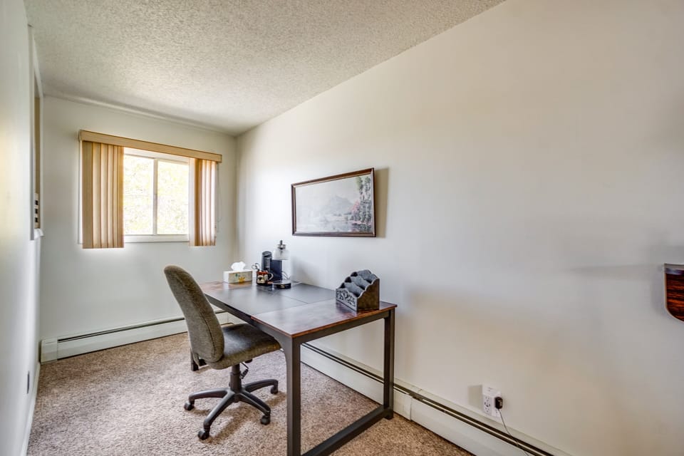 Work Desk