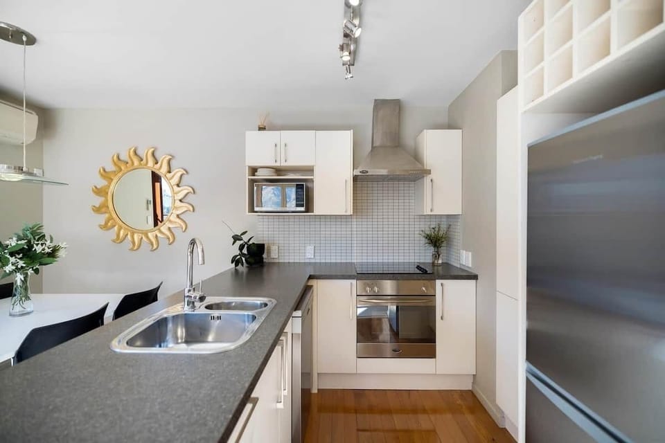 Fully equipped kitchen at Alpine Lakeview 9A Queenstown self contained apartment