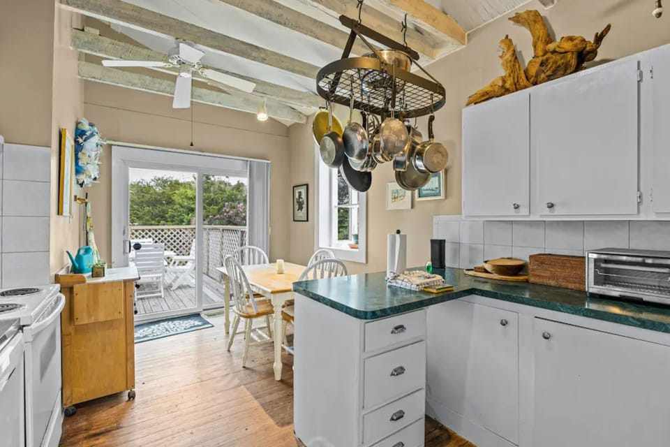 Kitchen (2)