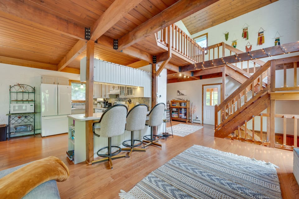 Interior | Stairs Required for Living Areas & Bedrooms | Central Heating & A/C