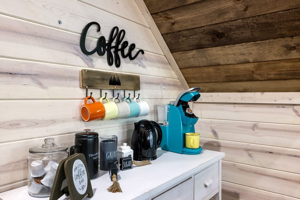 Coffee bar with starter supply of k-cups provided