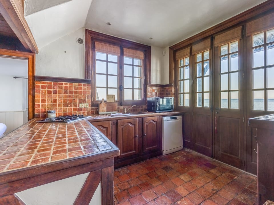 Cuisine ouverte tout équipée