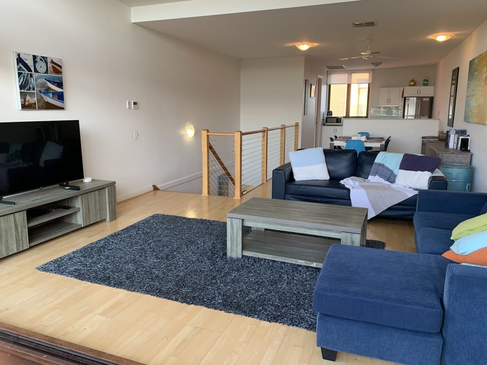 Villa 91 South Shores Resort Normanville - living area with smart TV