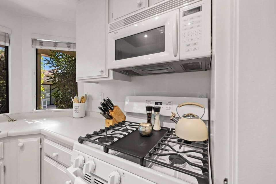 Kitchen is Well-Stocked, Perfect for Family Meals