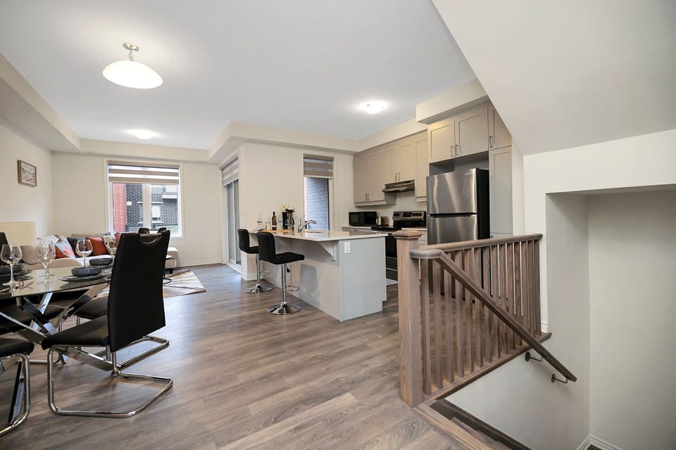 Bright open concept dining area.