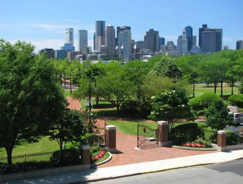 Piers Park - a 5 minute walk from the apartment