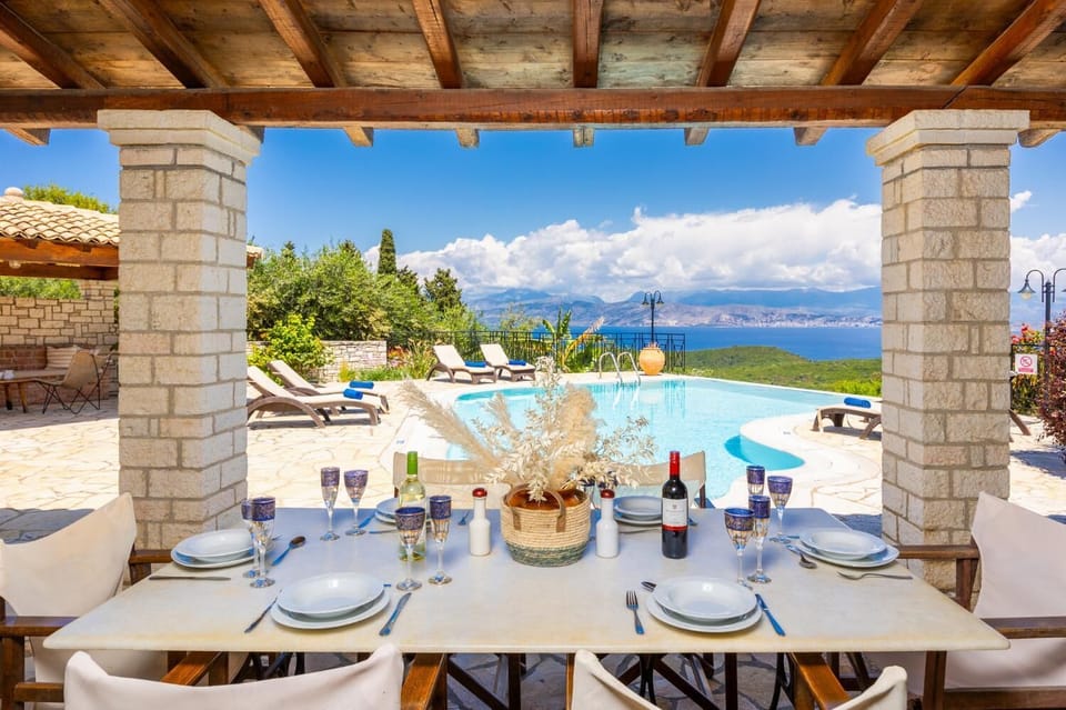Roof terrace with sea views