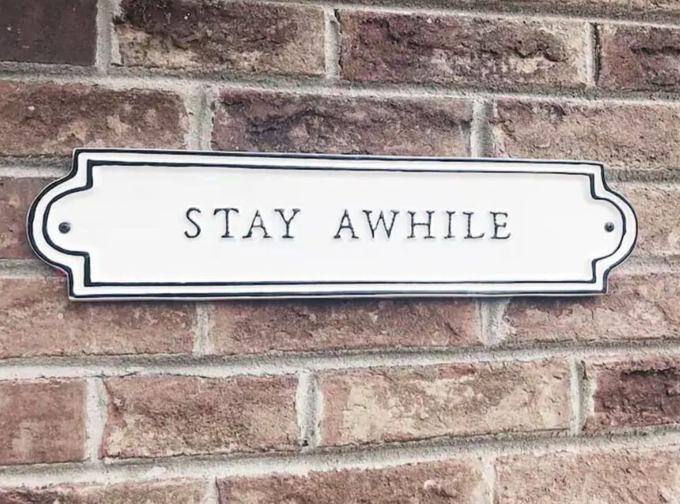 Brick home in quiet, safe neighborhood