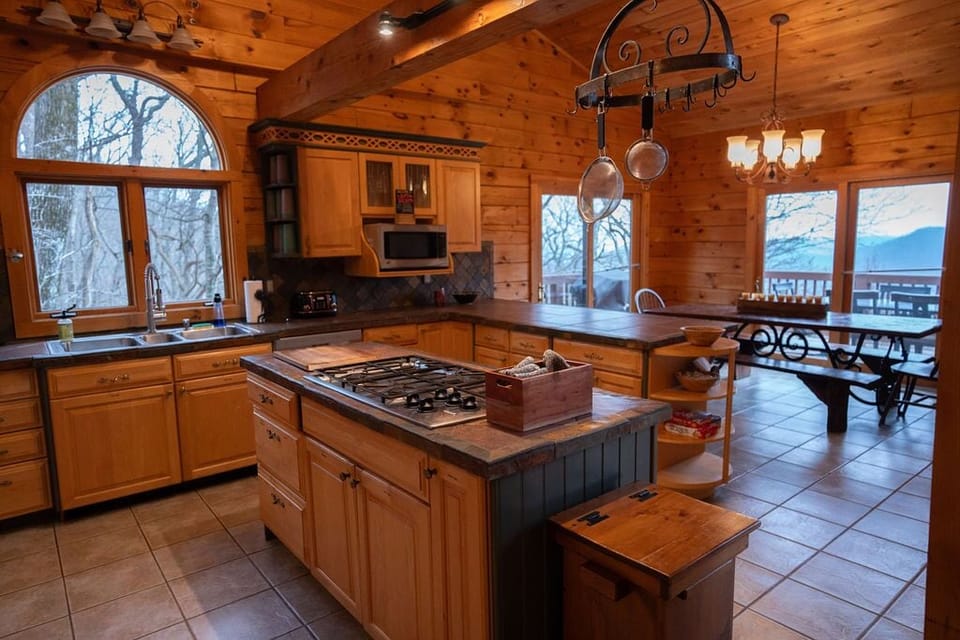 Open kitchen on main