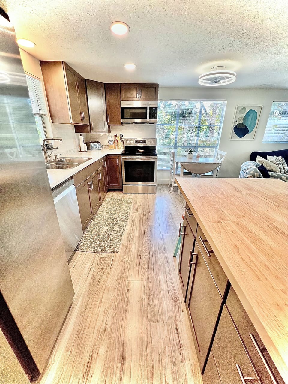 New modern kitchen fully stocked with all utensils