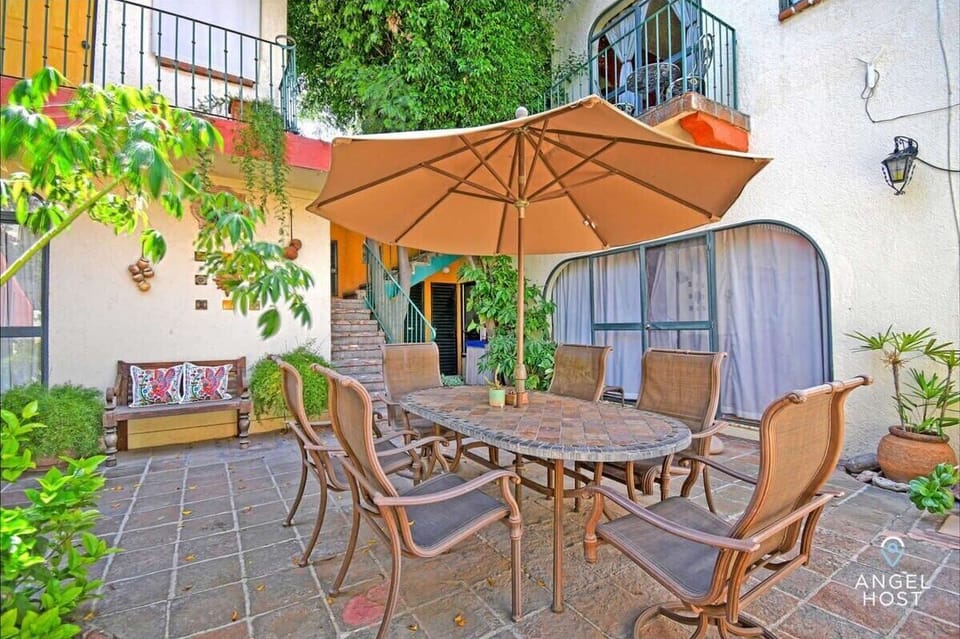 Outdoor dining with a view – unwind in style in this spacious terrace.