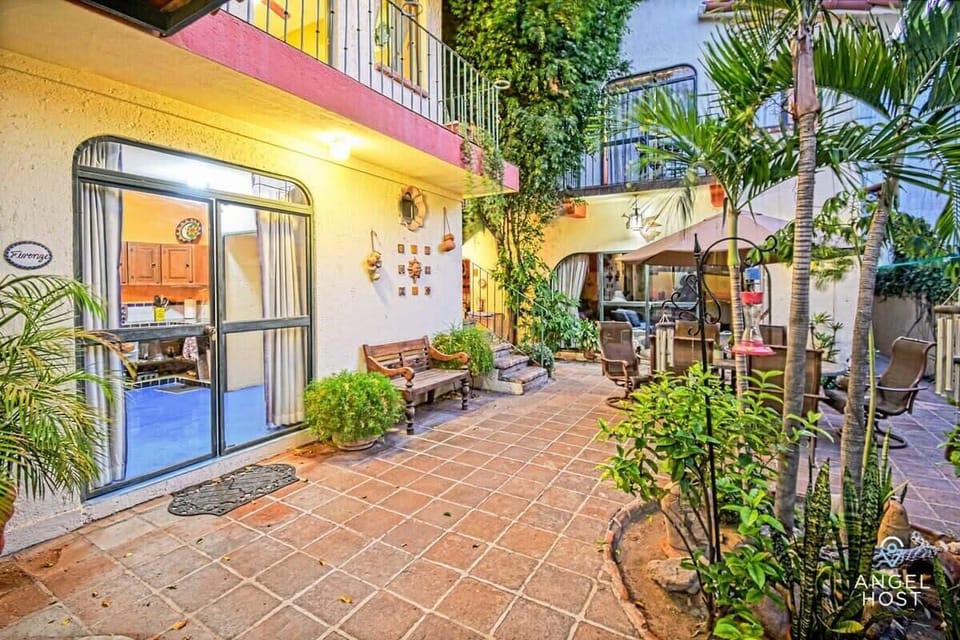 Step outside and enjoy the lush garden area, where tranquility and nature meet. 