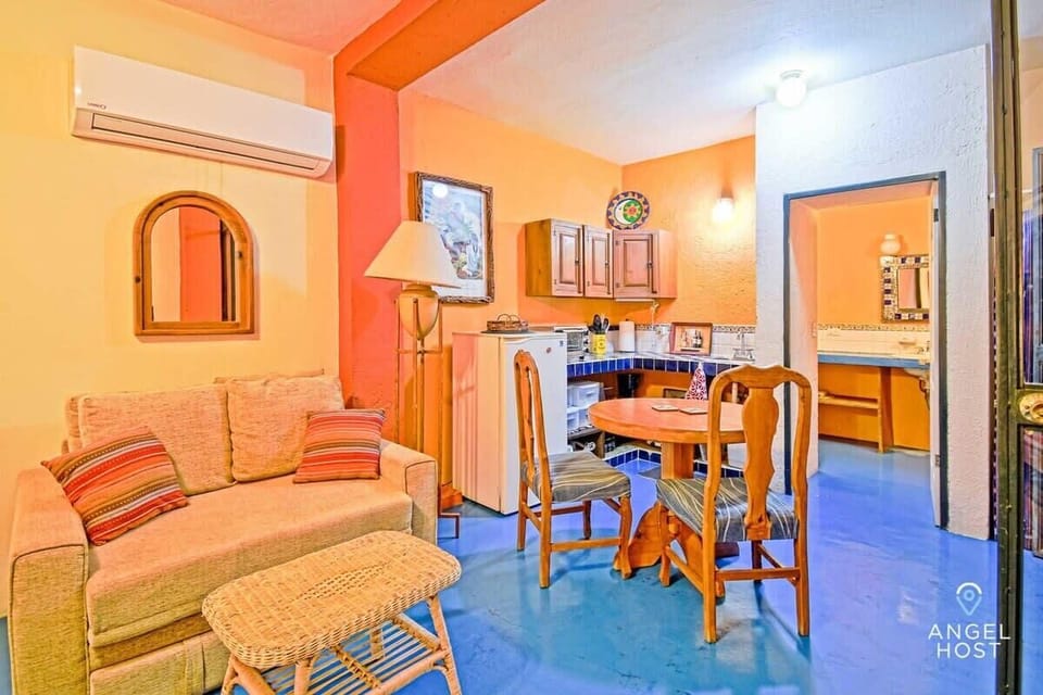 Cozy and charming – your home away from home with a basic equipped kitchen. 
