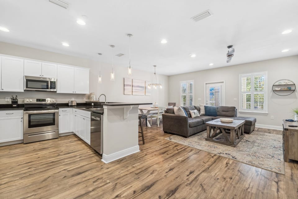 Kitchen/Living room