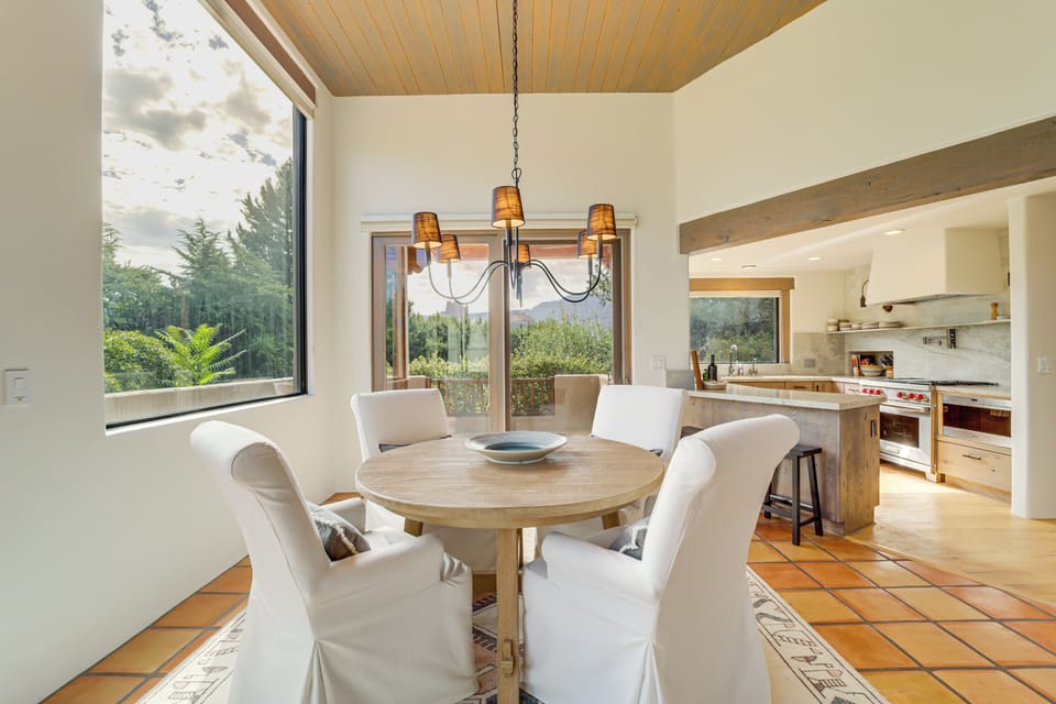 Dining Area | Dishware & Flatware