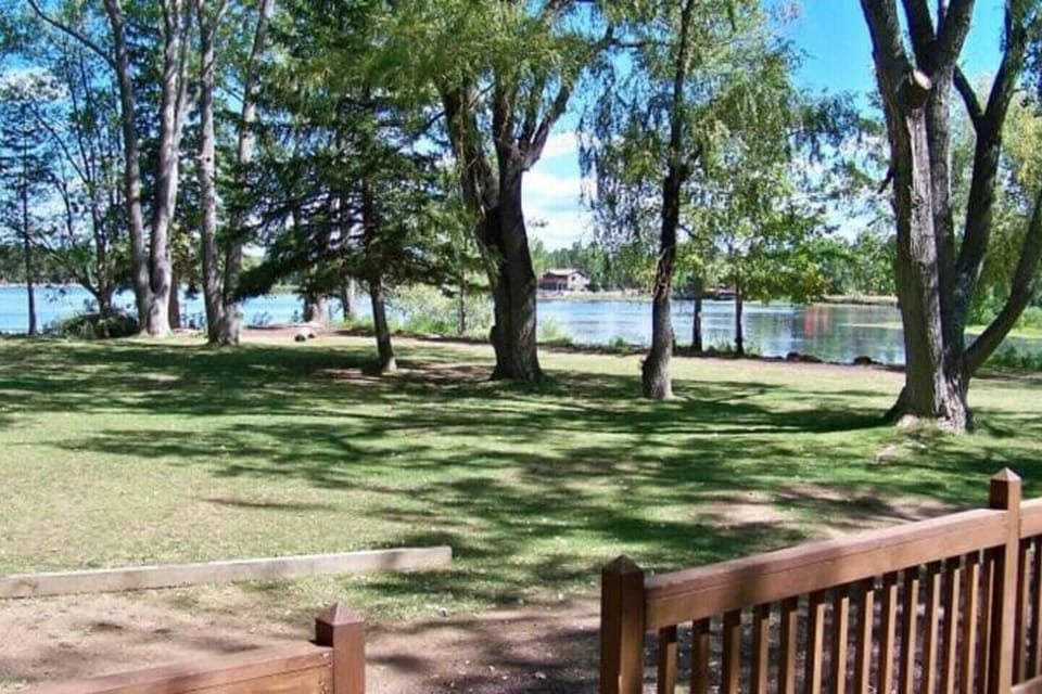Rainbow Lake. Great Fishing!