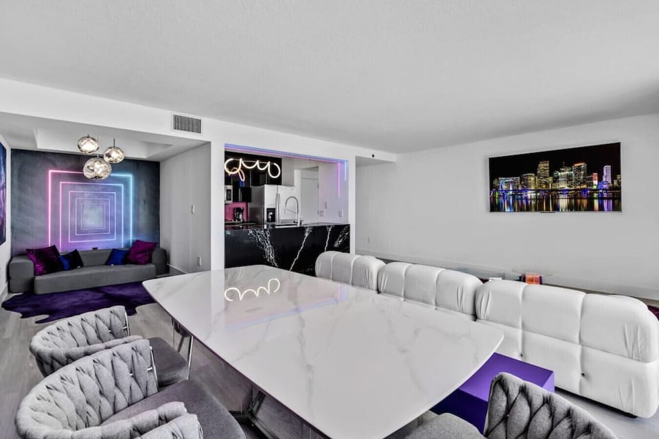 Large dining table perfect for dining with your guests