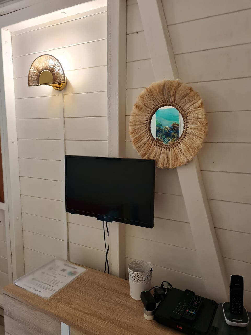 TV area in room B